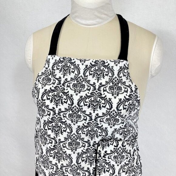 Flirty Aprons Retro Style Floral Scroll Print Black And White Apron OS - Picture 2 of 4